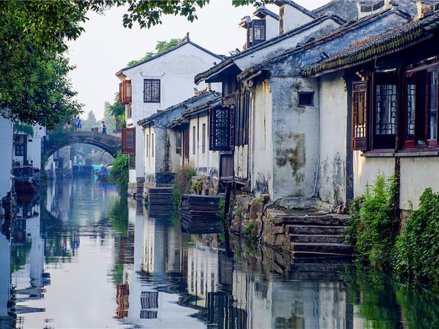 爱莲说